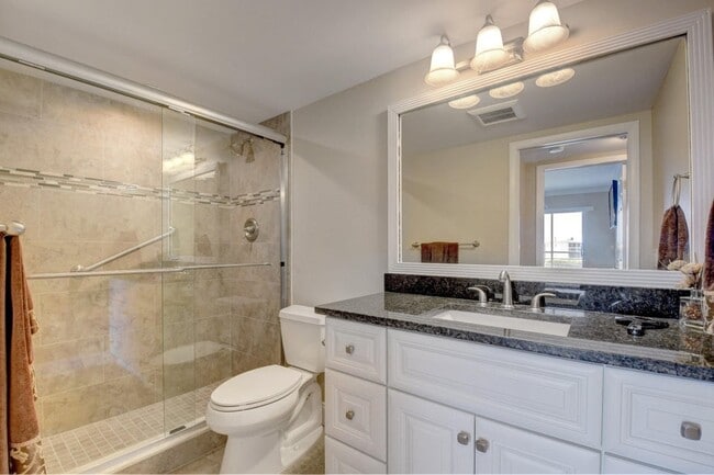 Building Photo - 4028 Newcastle B