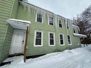 Building Photo - Grumbach Ave