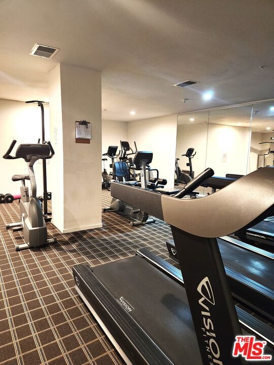 Building Photo - 625 S Berendo St