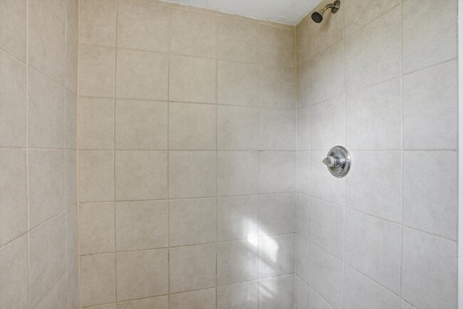 Building Photo - 8362 Kipling Ct