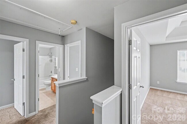 Building Photo - 10521 Barvas St