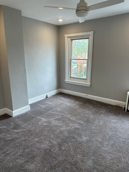 Building Photo - 347 N Edgewood St