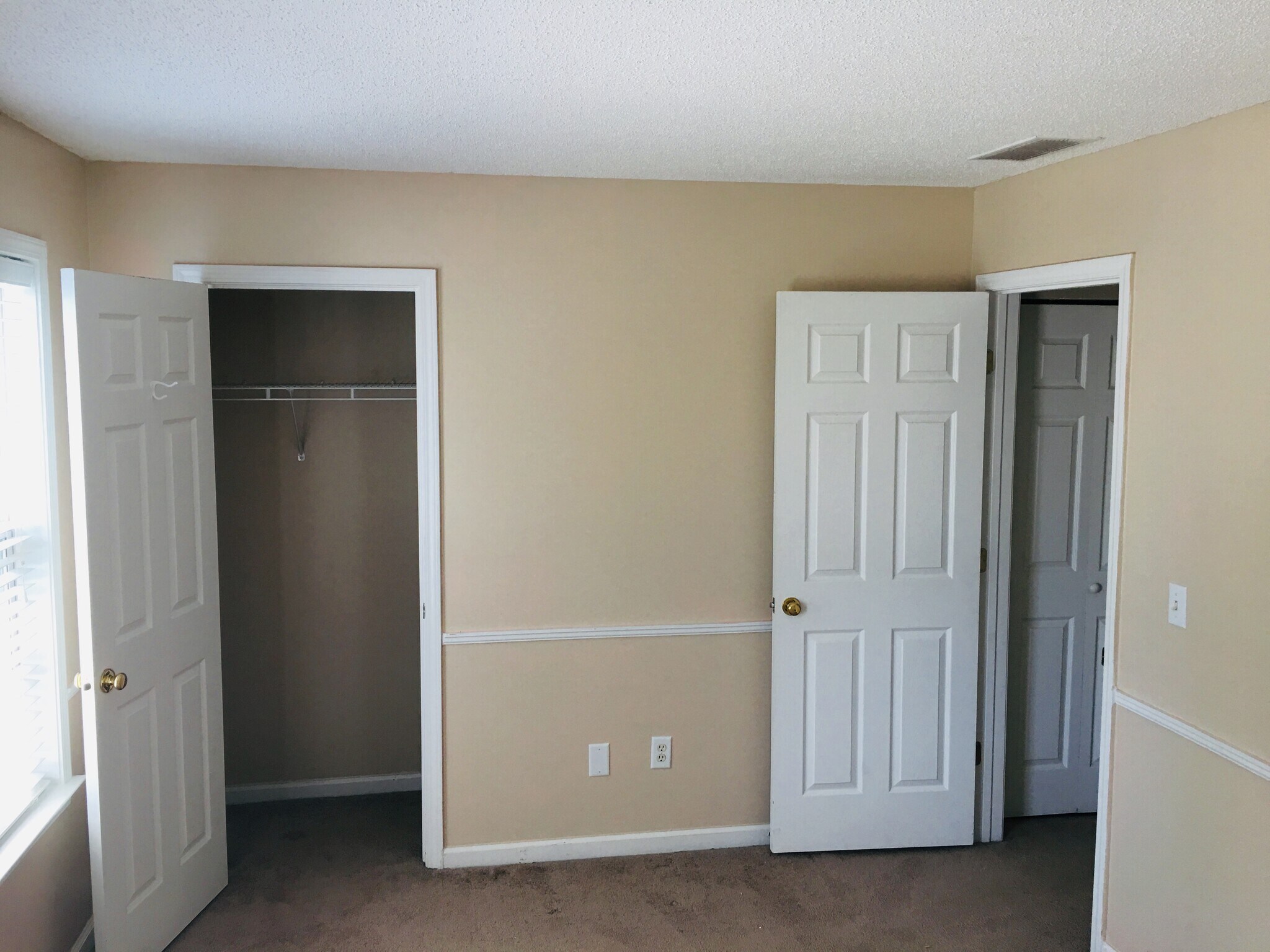 Building Photo - 1671 Heyford Cir NW