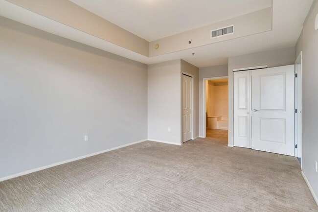 Building Photo - LUXURY RESORT STYLE LIVING @ ONE