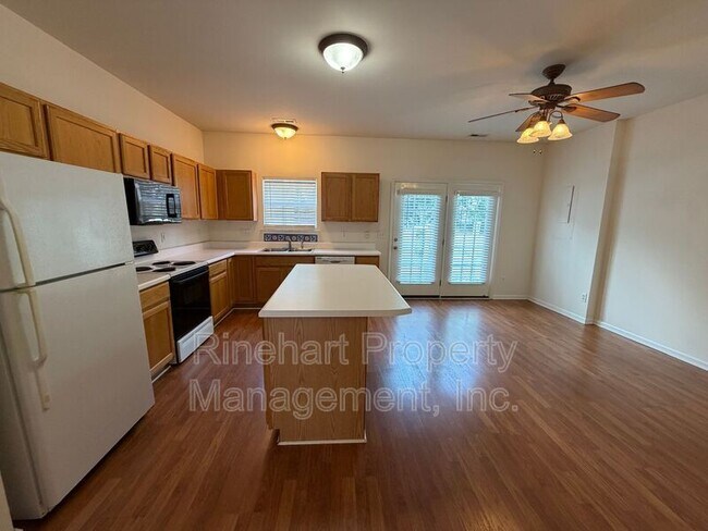 Building Photo - 737 Atherton Way