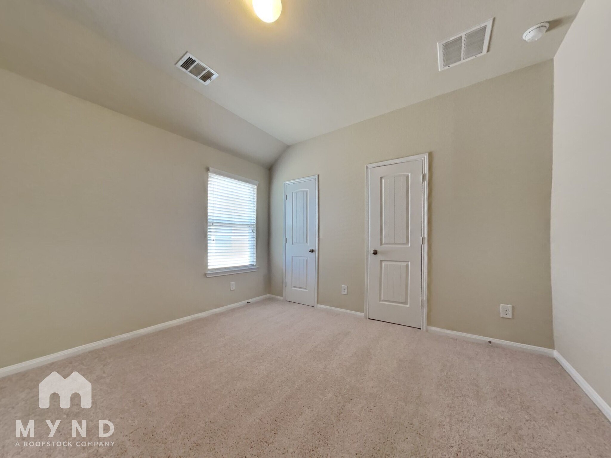 Building Photo - 24819 Alberti Sonata Dr