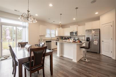 Building Photo - Available Soon! Close to Shaw AFB!