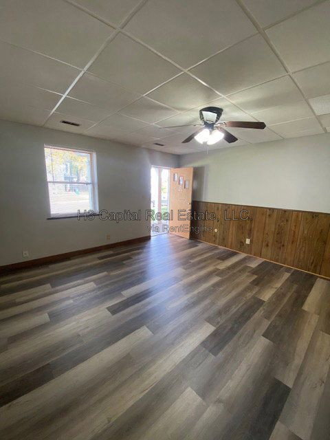 Building Photo - 538 Mary Ave