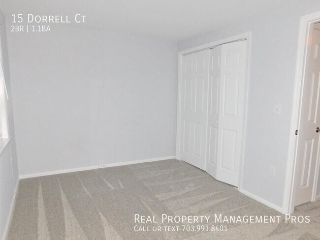 Building Photo - 15 Dorrell Ct