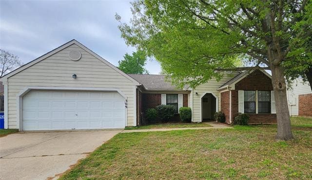 Primary Photo - 309 Sage Ln
