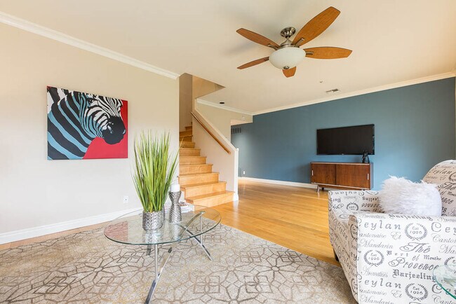 Building Photo - 20900 Bandera St