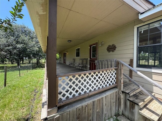 Building Photo - 2139 Co Rd 4106