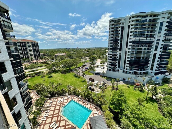 Building Photo - 6075 Pelican Bay Blvd