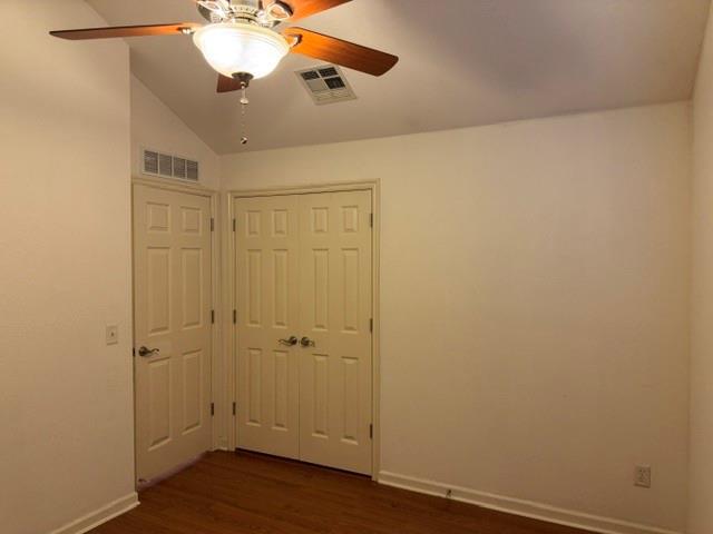 Building Photo - 532 Lone Oak Dr