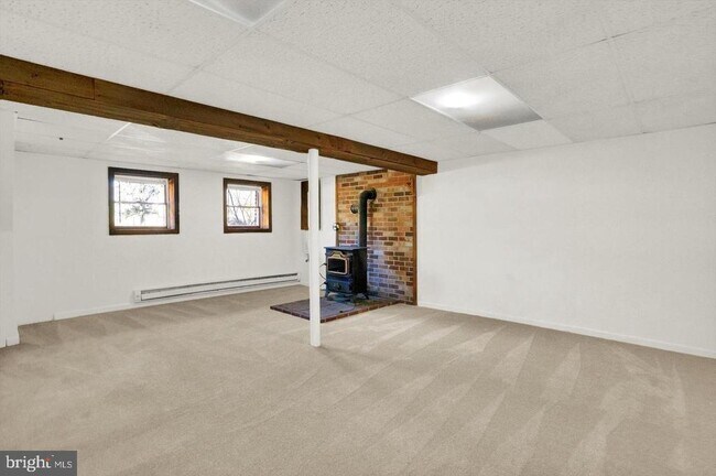 Building Photo - 5400 Curly Hill Rd