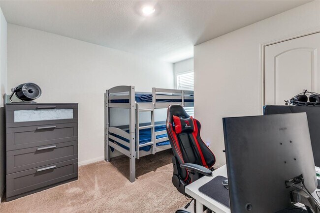 Building Photo - 773 Yearwood Ln