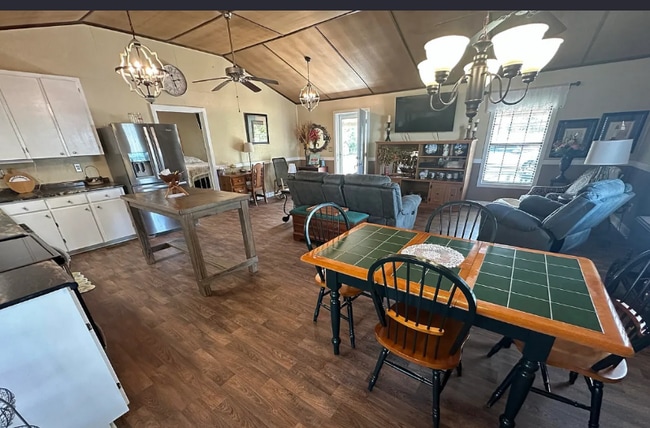 Building Photo - 2301 Hollister Rd