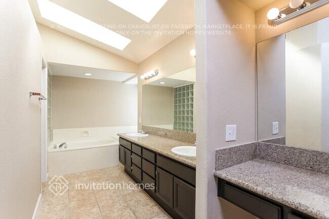 Building Photo - 22664 Springmist Dr