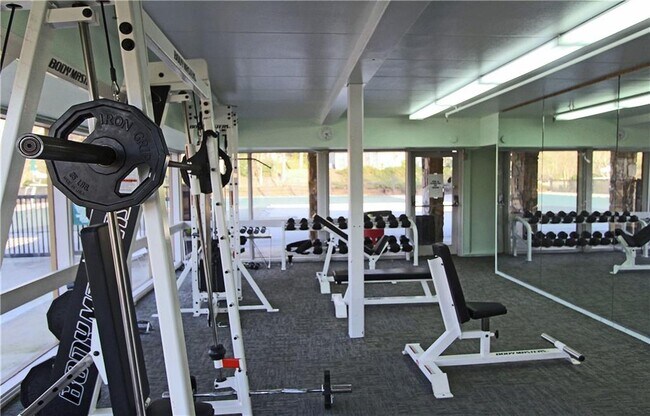 Building Photo - 40 Glenald Way NW