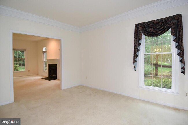 Building Photo - 47313 Grandview Pl