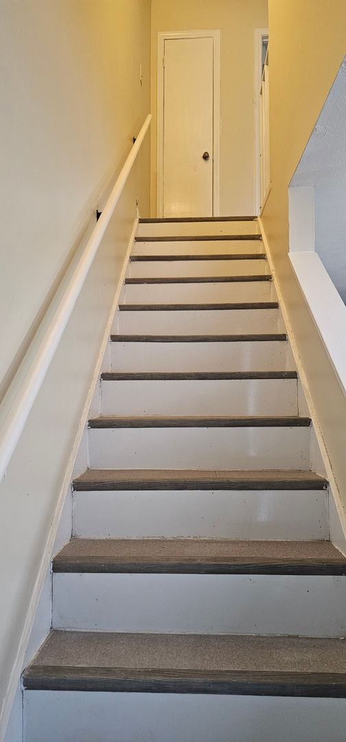 Building Photo - 2 BR/1 BA near downtown Barnesville