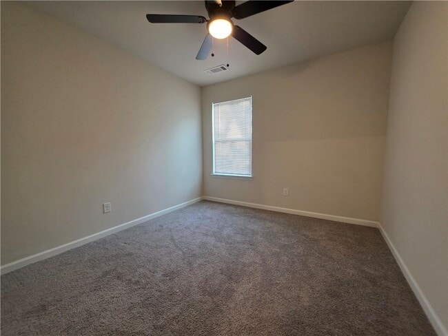 Building Photo - 4169 Oakwood Ter Ct