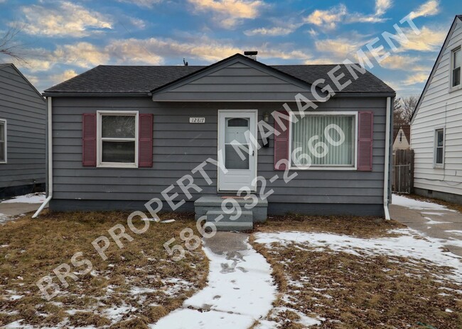 Primary Photo - Beautiful 3 Bedroom, 1 Bath in Warren