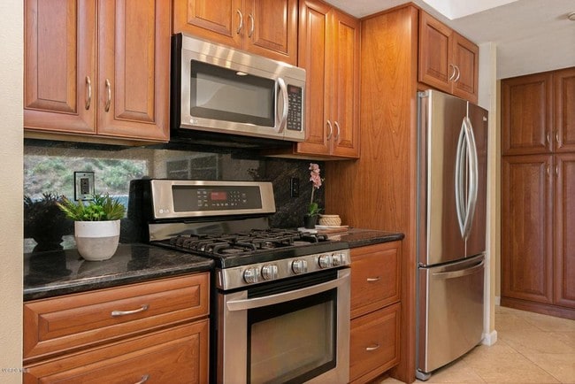 Building Photo - 1474 Via Arroyo