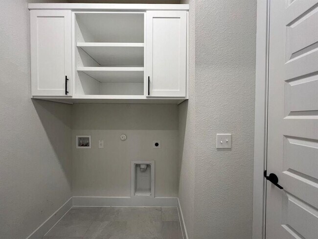 Building Photo - 2612 Brushwood Mdw