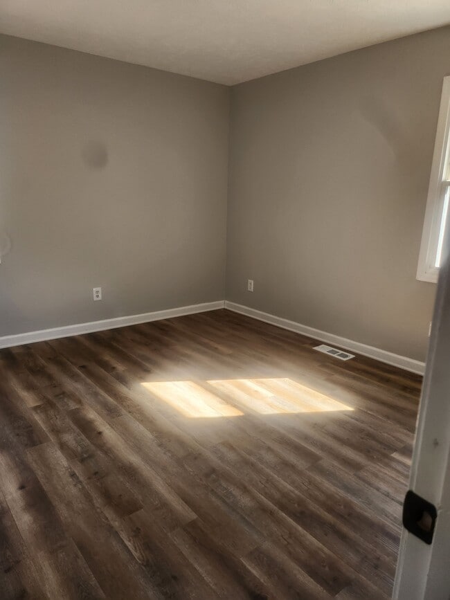 Building Photo - 1133 Edgewood Ave