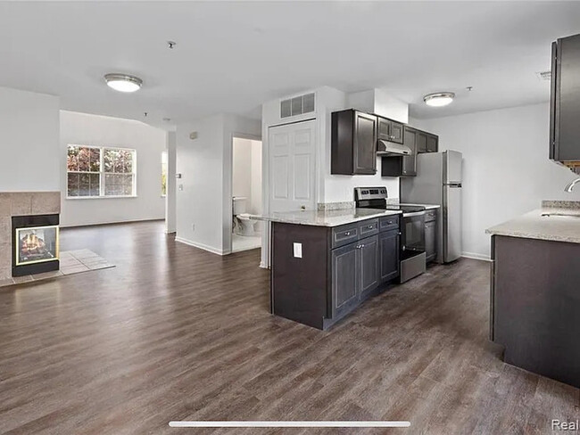 Building Photo - 2928 Prince Hall Dr