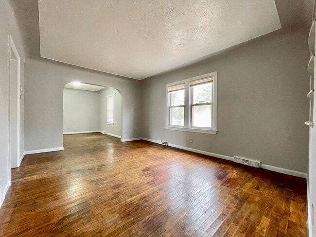 Primary Photo - Three Bedroom Home in Muskegon