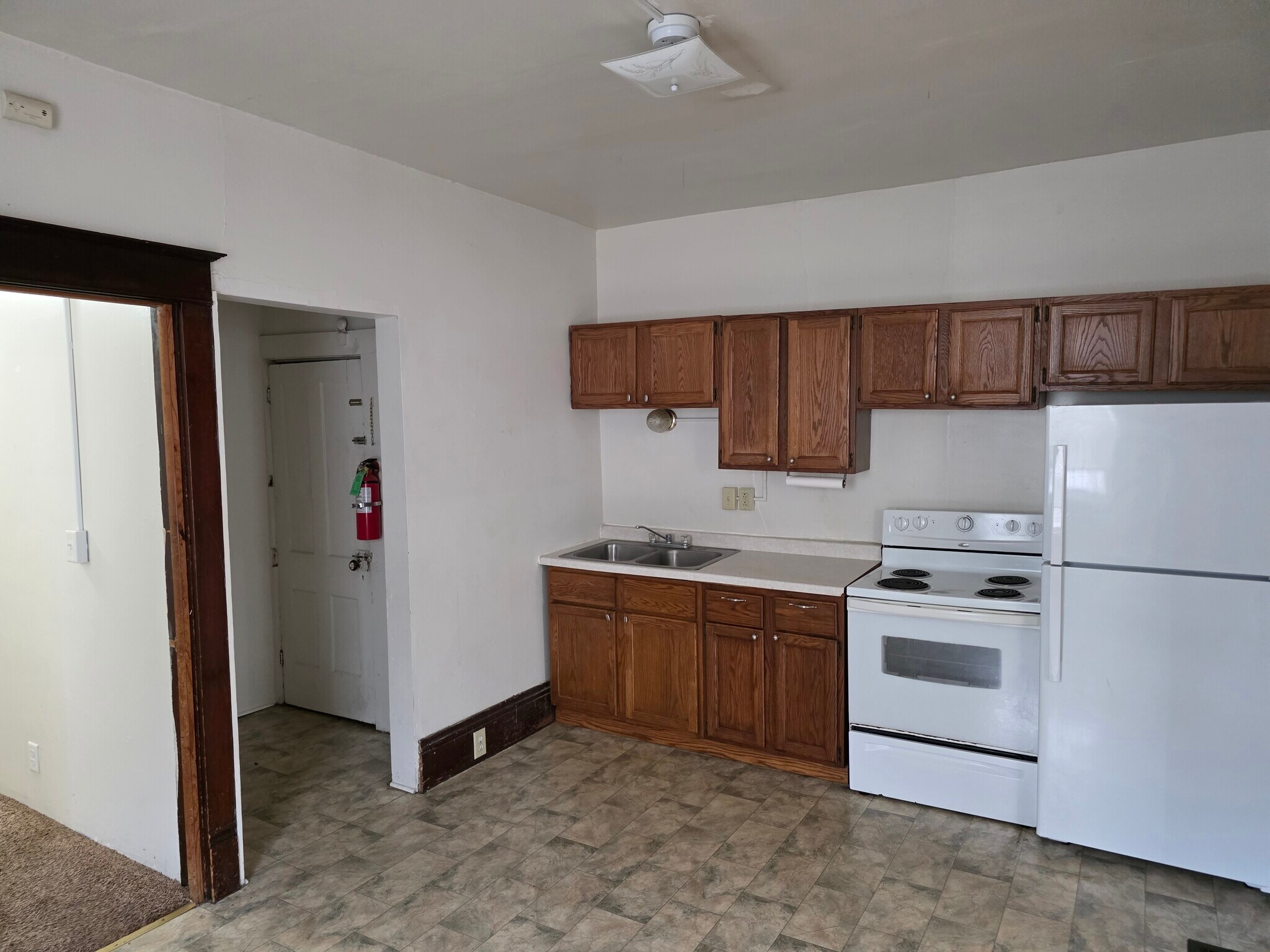 Building Photo - 1201 S Farwell St