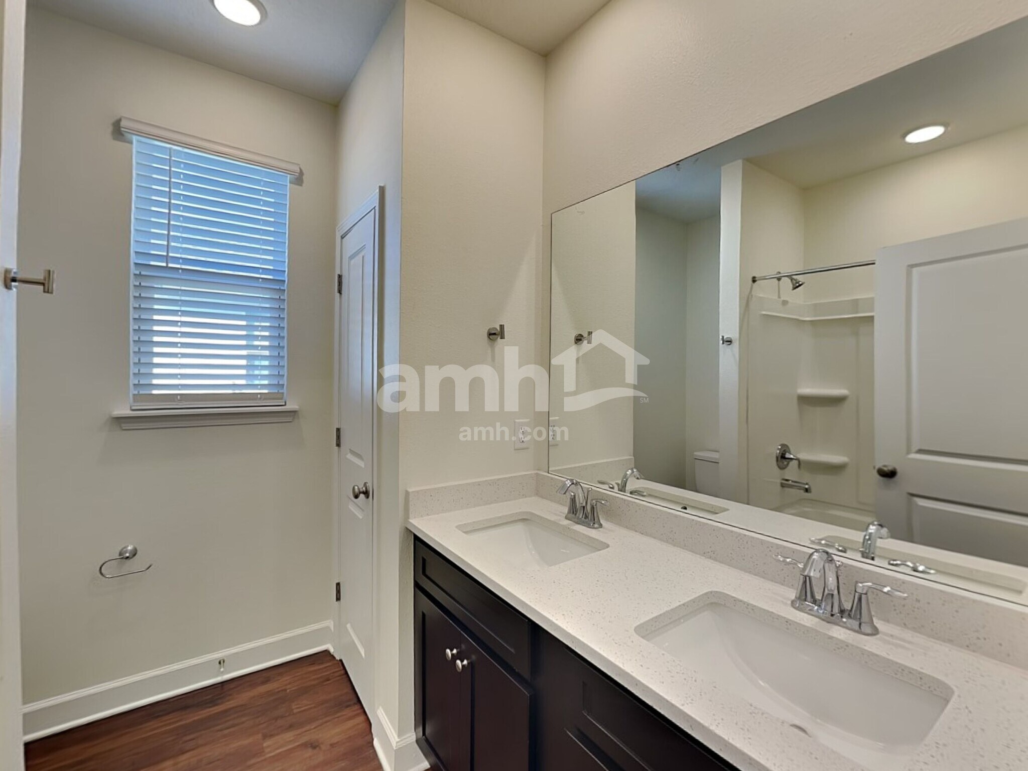 Building Photo - 10717 Coleman Rd