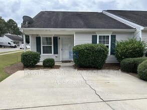 Building Photo - 1710 Summerwoods Ln