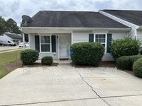 Building Photo - 1710 Summerwoods Ln