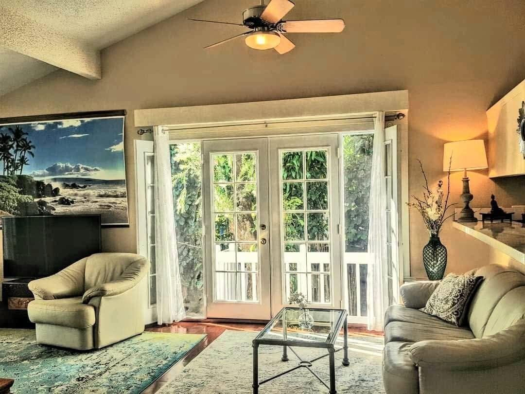 Building Photo - 1120 Maohu St