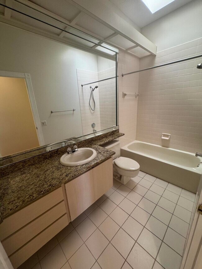 Building Photo - 900 Bear Island Cir