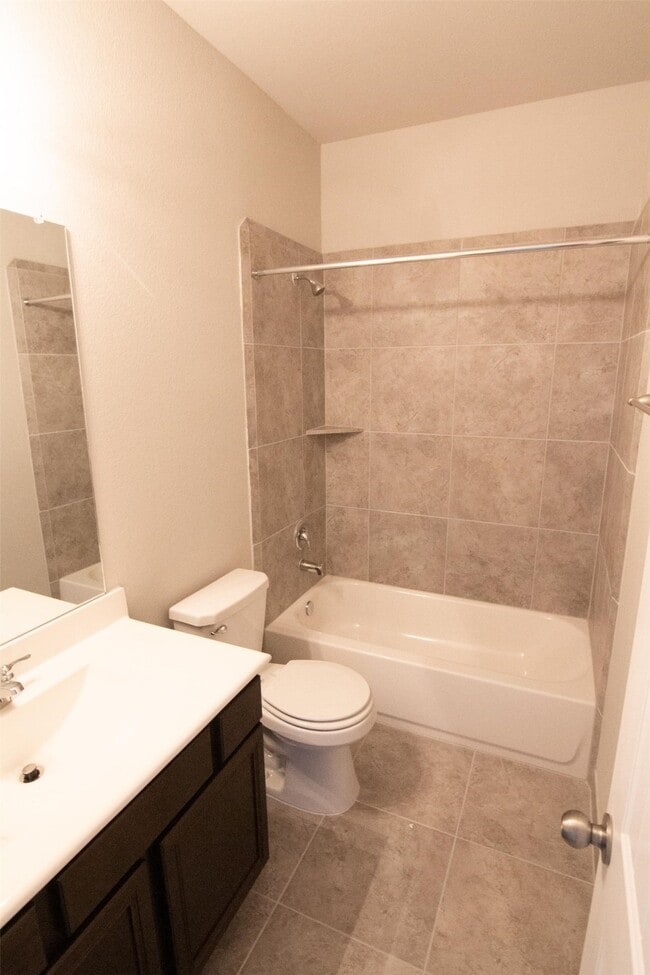 Building Photo - 618 Cypress Creek Ln