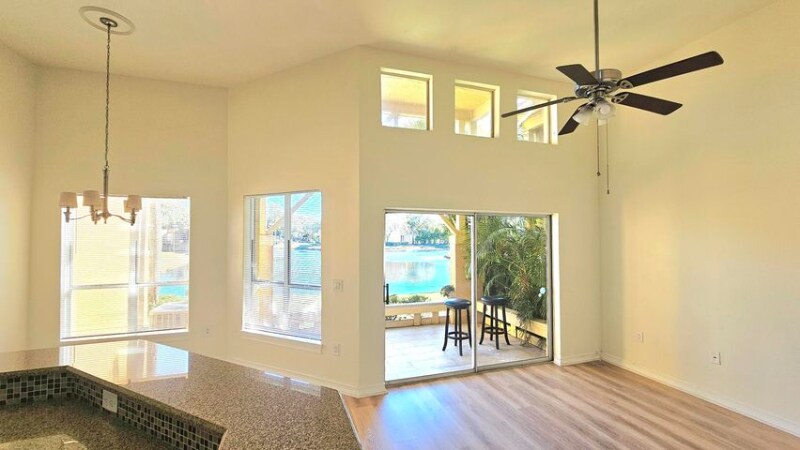 Building Photo - 4823 Via Palm Lakes Via