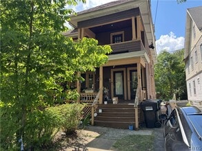 Building Photo - 708 Maryland Ave