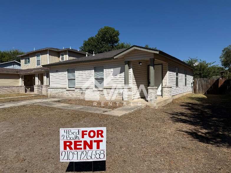 Primary Photo - 10311 Shady Meadows