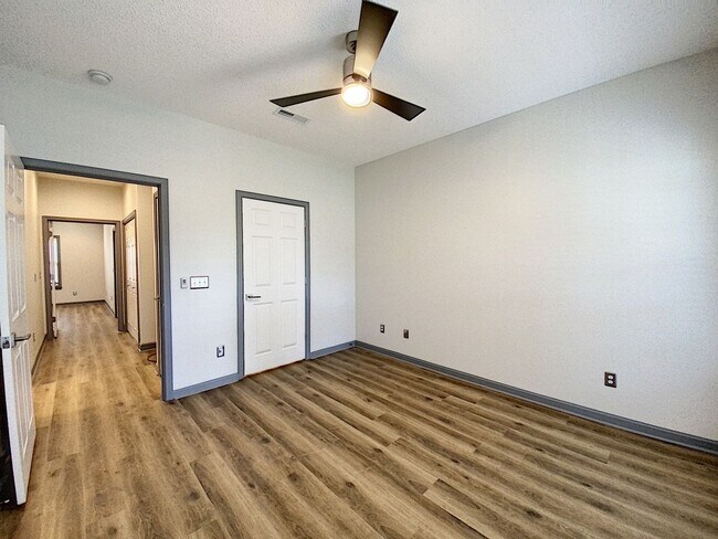 Building Photo - 202 Wynn Rd