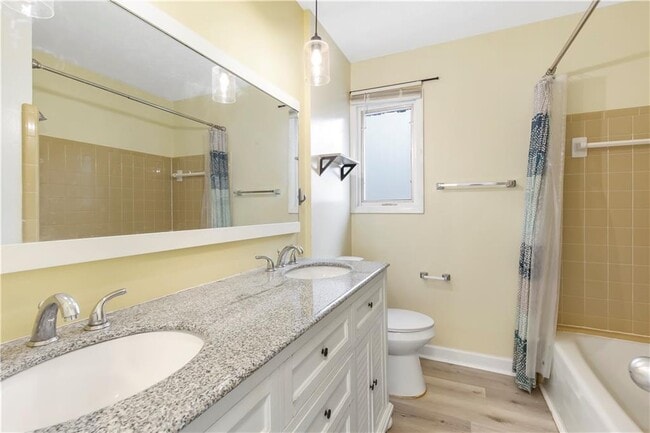 Building Photo - 264 Jones Dr