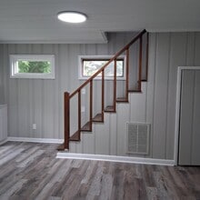 Building Photo - 1310 Martin St
