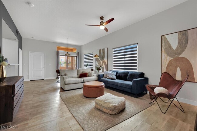 Building Photo - 8805 Jeffreys St