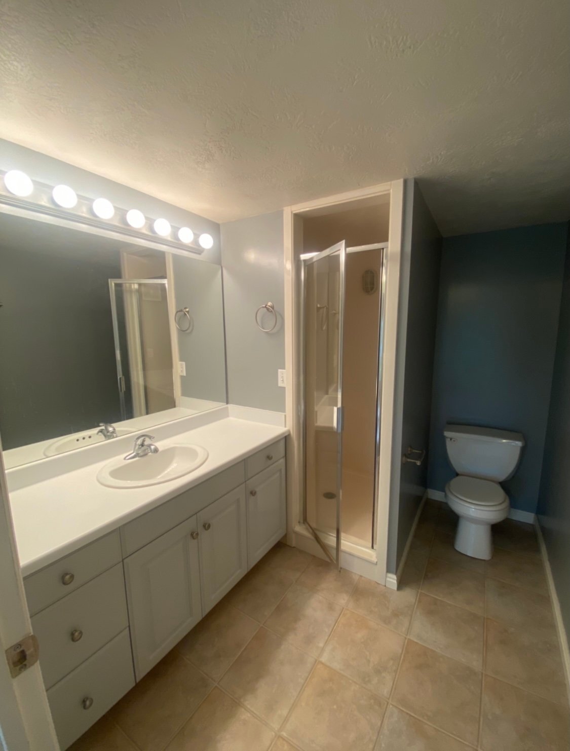 Building Photo - 8134 Cottonwood Hills Ct