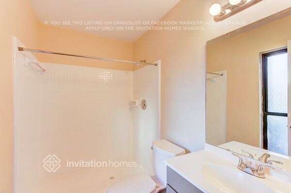 Building Photo - 5351 Cypress Dr