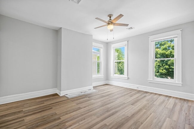 Building Photo - 3415 Enslow Ave