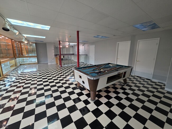 Building Photo - 3803 Biscayne Rd